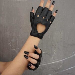 Black Fingerless Leather Gloves